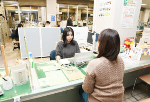 「書かない窓口」の運用が始まった豊川市役所